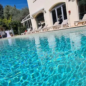 *** Hotel Le Floreal Frankreich